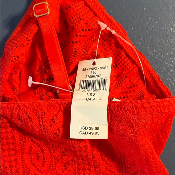 Aerie Red Lace Bralette Small NWT - Picture 3 of 3